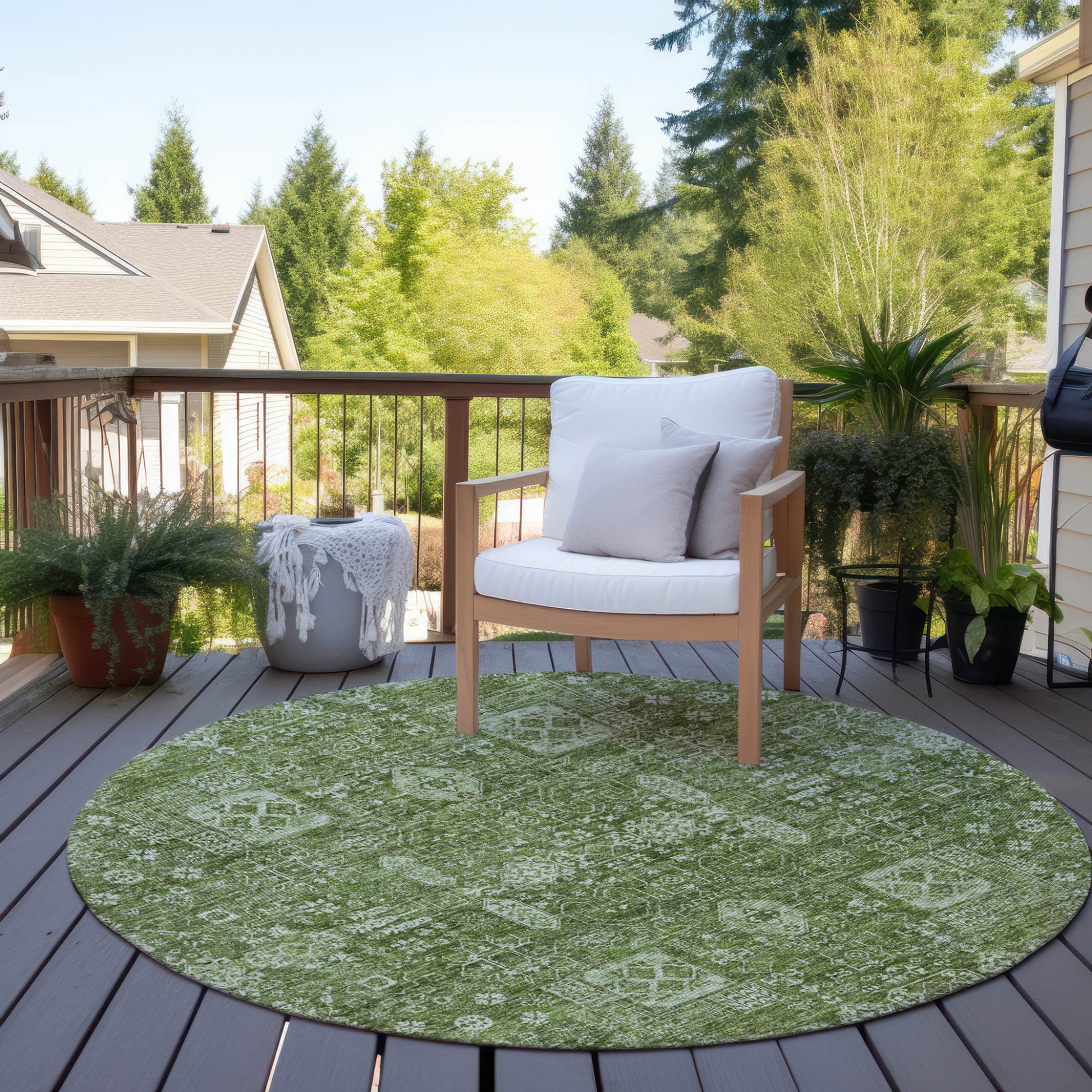 8' Artichoke Green And Ivory Round Oriental Washable Indoor Outdoor Area Rug-5